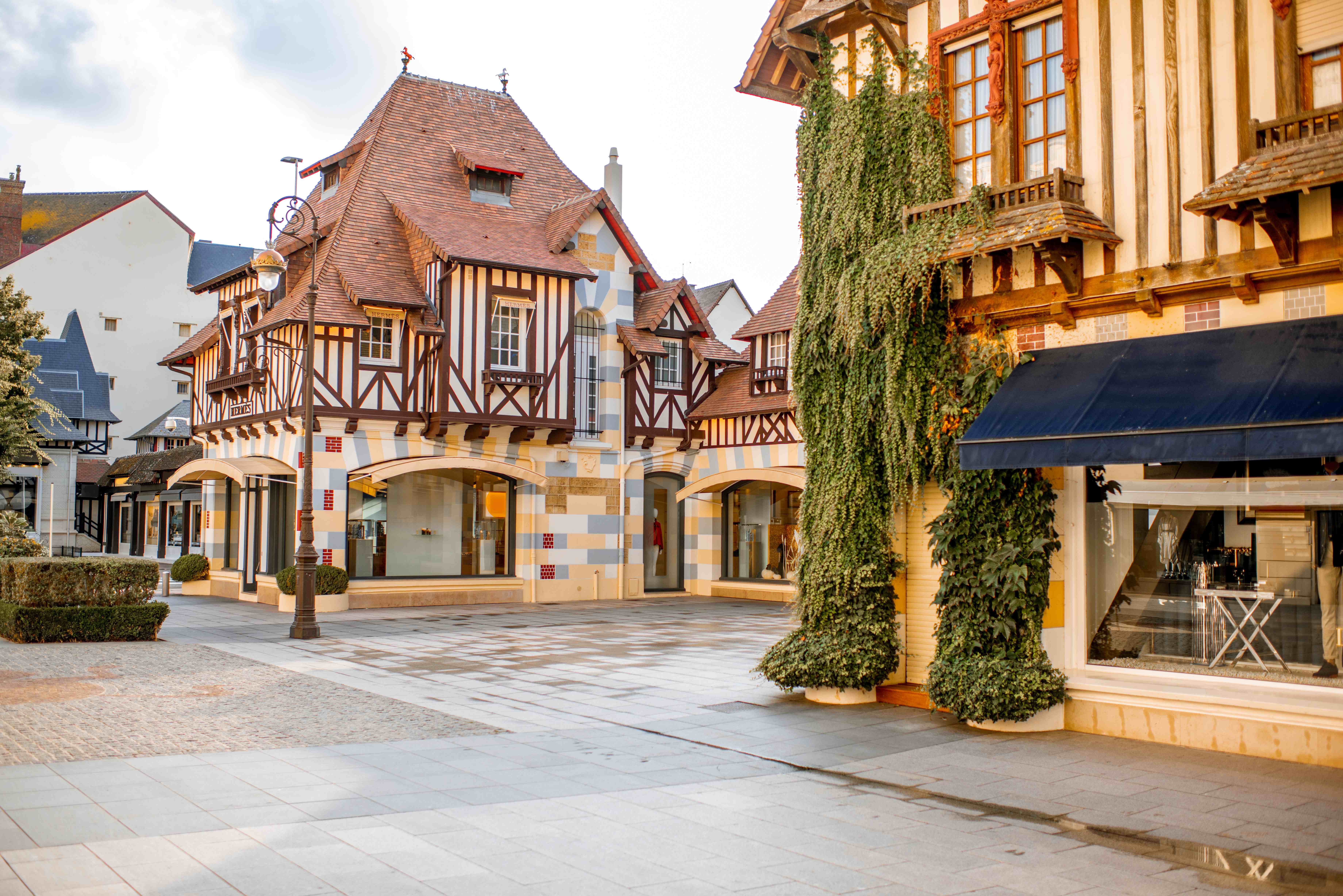Disneyland to CDG